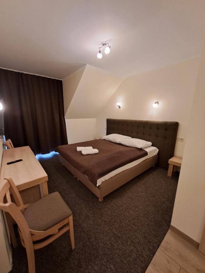 Dworek Staropolski Poznań Exterior foto